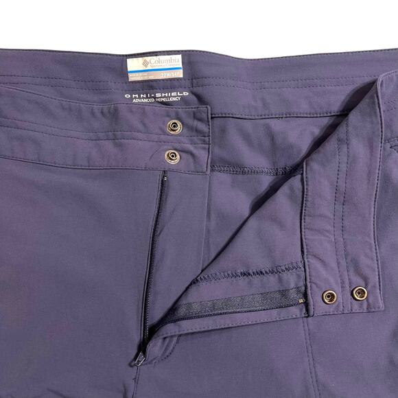 Columbia Womens Summer Hiking Bermuda Shorts Omni Shield Blue Size 22W - Picture 3 of 9